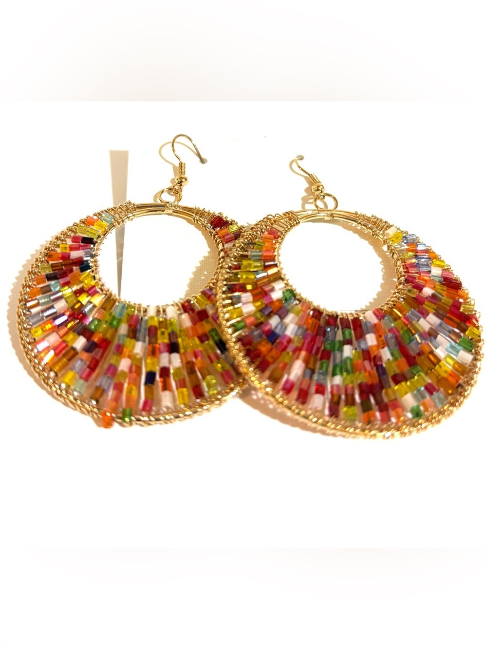 Fashion Jewelry Gold Hoop Earrings with Colorful Seed Beads